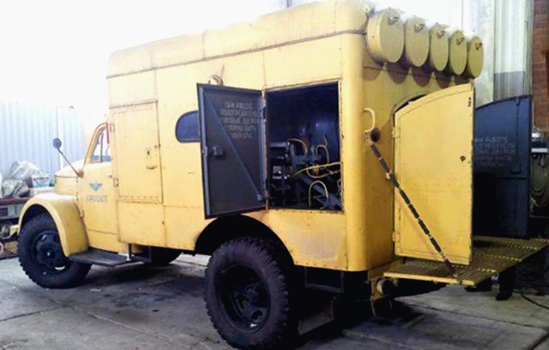 МП-300 на шасси ГАЗ-51.