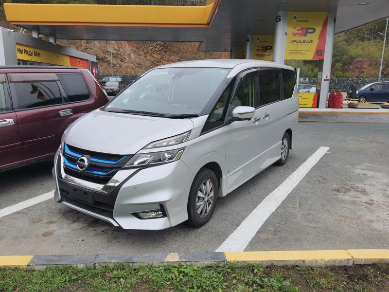 Ниссан Серена 1.2 e-Power