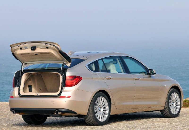 BMW 5 Gran Turismo багажник