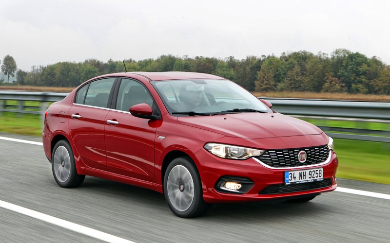 Fiat Egea машина