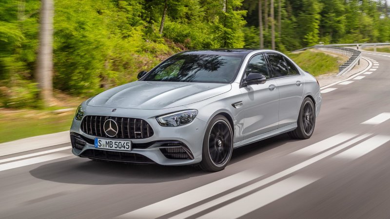 Мерседес е 63 s AMG 2021