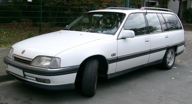 Opel Omega 1986, универсал,