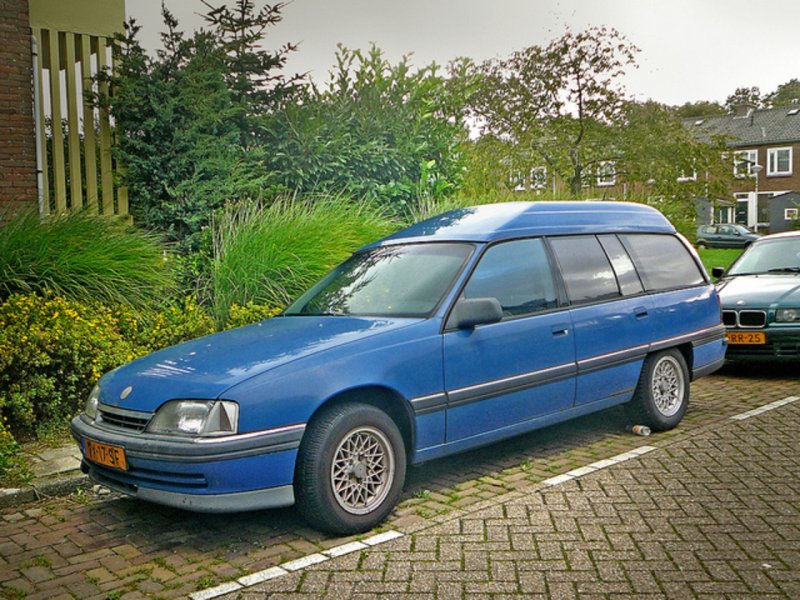 Opel Omega 1987 универсал