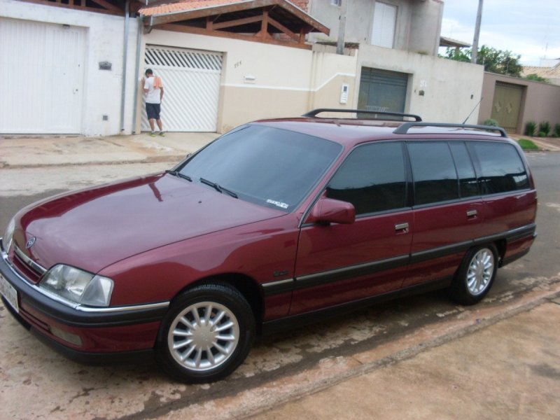 Opel Omega 1