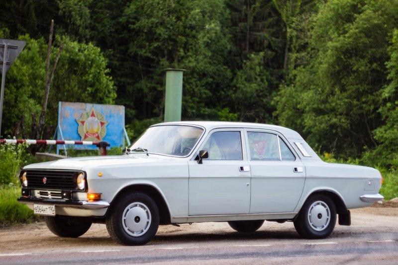 ГАЗ 24 «Волга» II (2410)