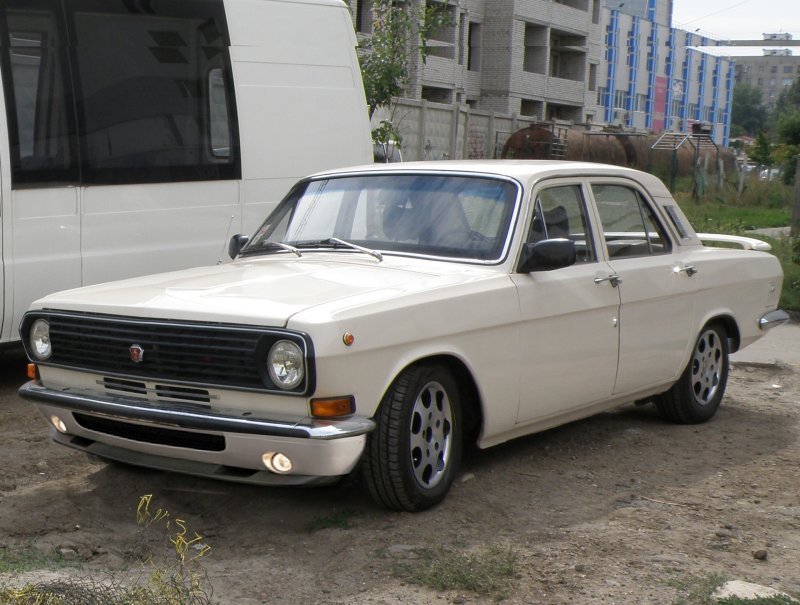 ГАЗ 2410 Люкс