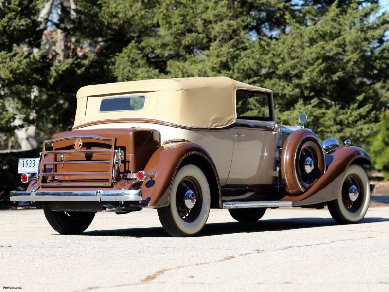 Packard 8