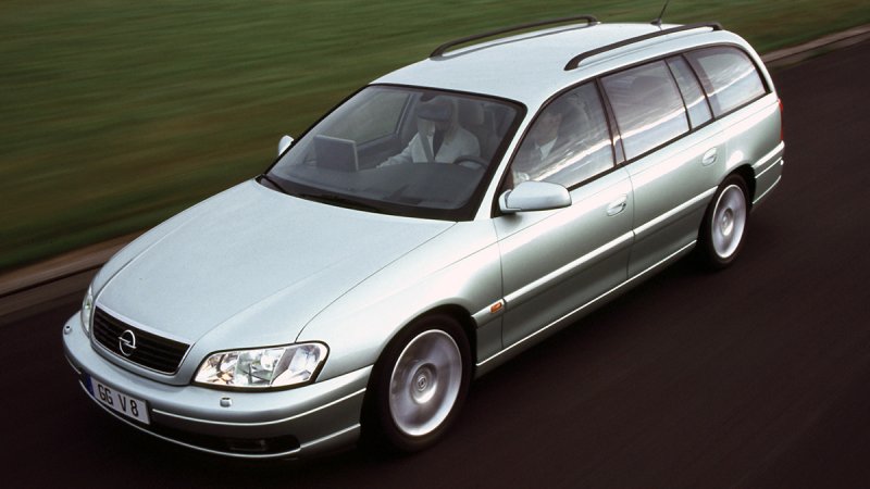 Opel Omega универсал 2000