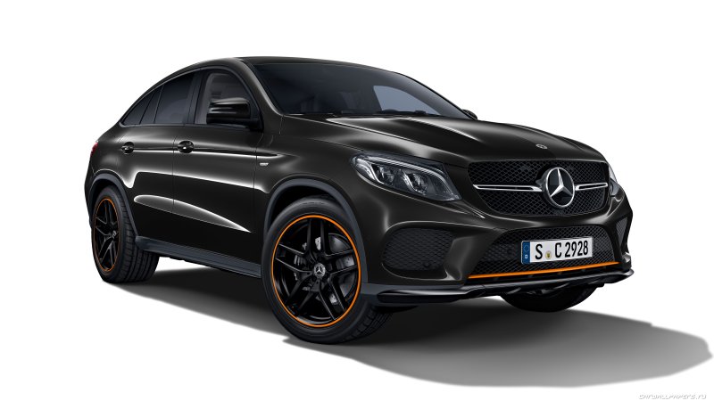 Mercedes Benz GLA 43 AMG