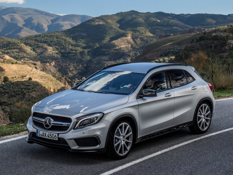 Mercedes-Benz GLA-class