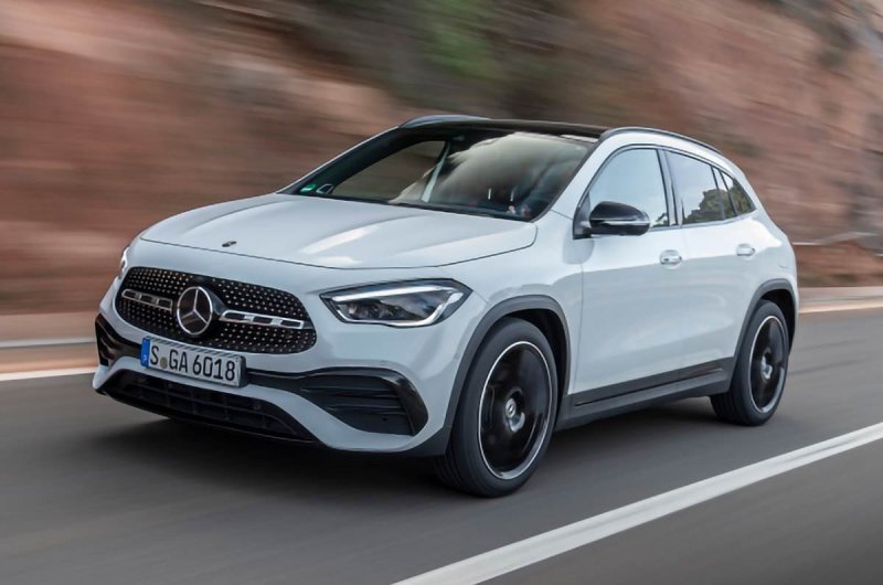 Mercedes Benz GLA 2021