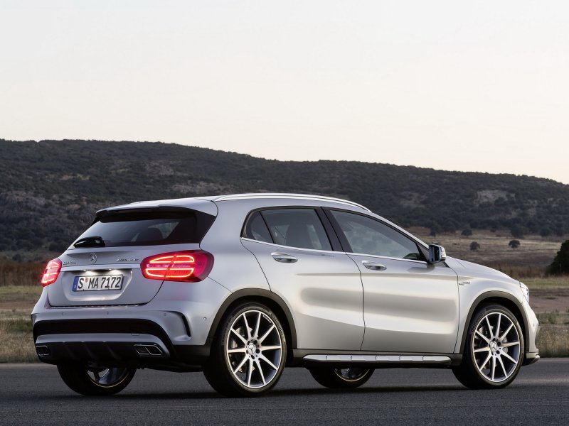 Mercedes Benz GLA 250