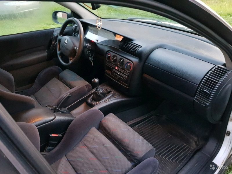 Opel Omega b 1997