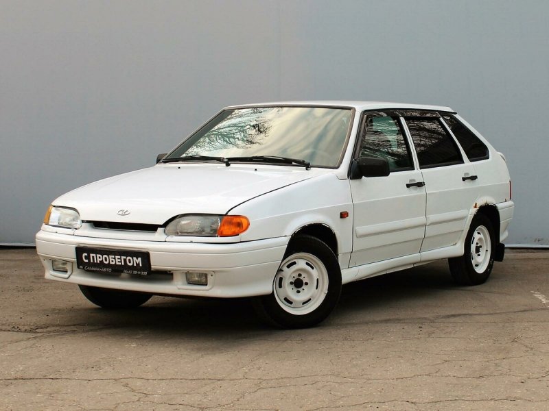 Lada 2114 белая