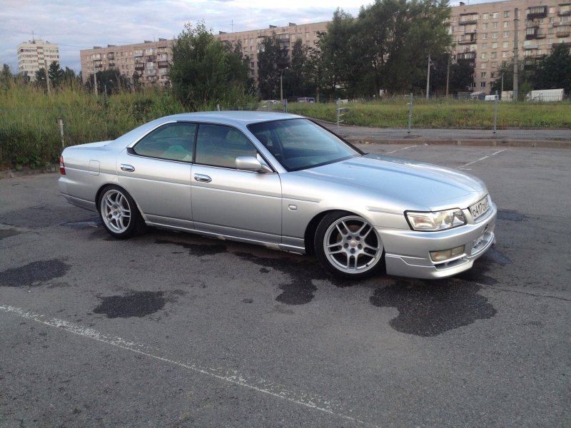 Nissan Laurel c35