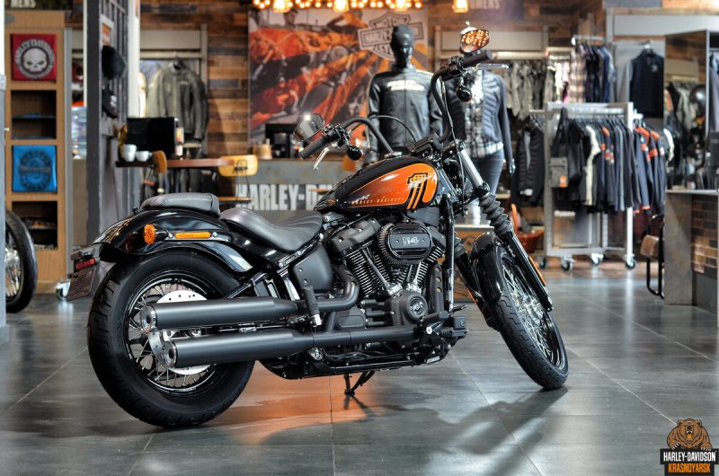 Street Bob 114