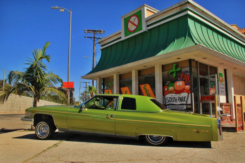 Cadillac Snoop Deville Lowrider 1974-го