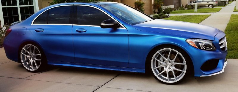 Синий матовый Мерседес w223