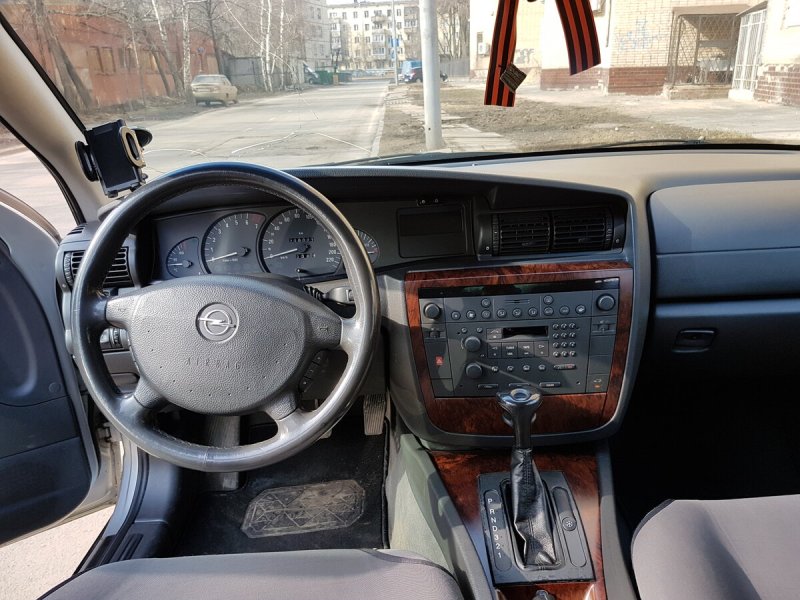 Opel Omega b 2000 Рестайлинг
