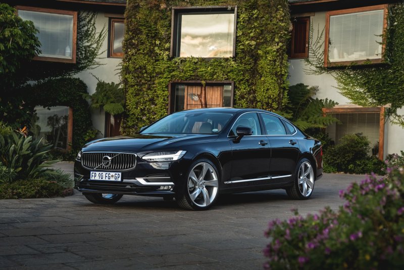 Volvo s90 2017