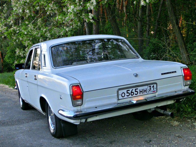 Волга ГАЗ 2410 052