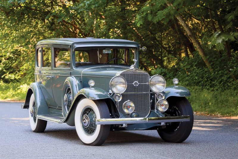 Cadillac v12 1931