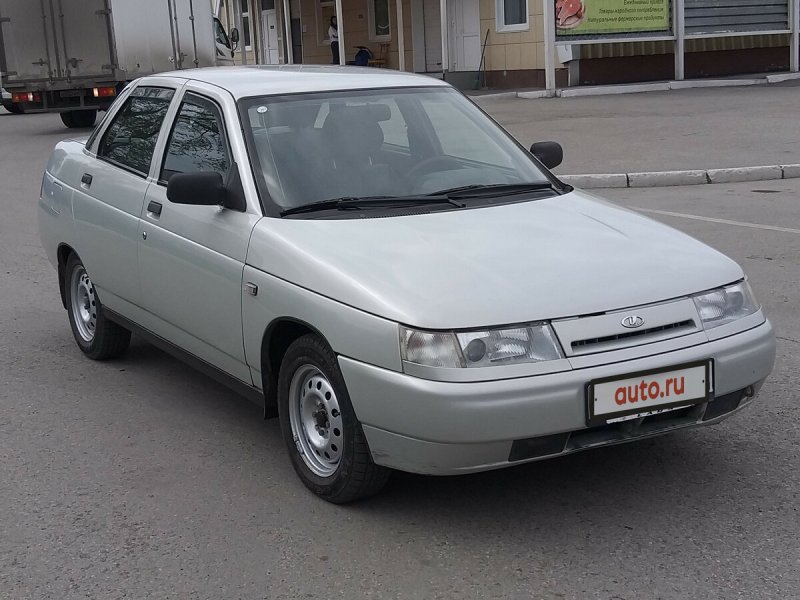 ВАЗ 2110 2005 1.6 Сток