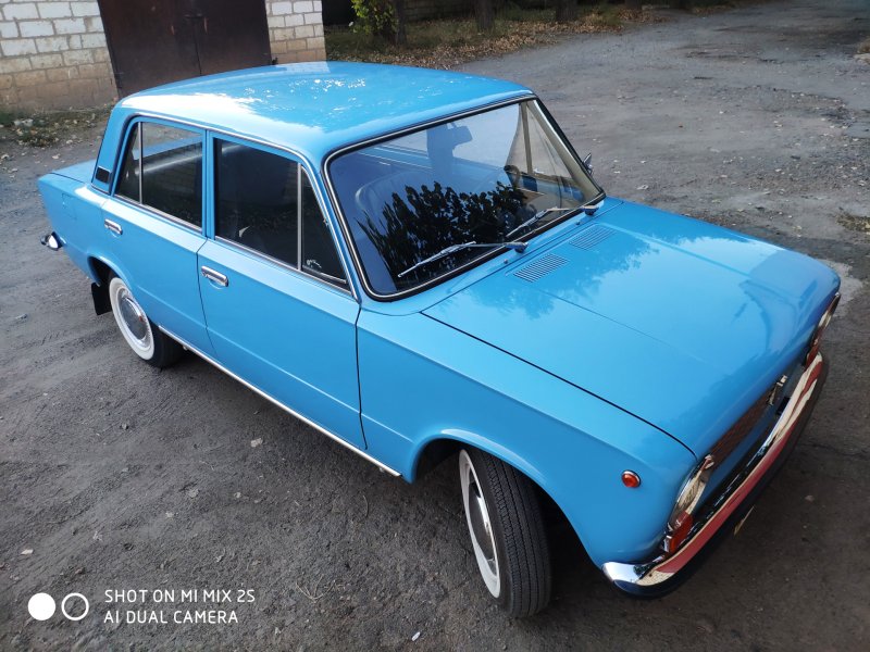 ВАЗ 21013 голубая Адриатика