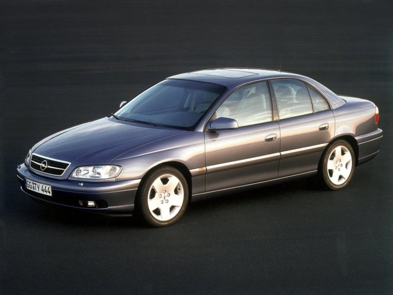 Opel Omega b 2.0