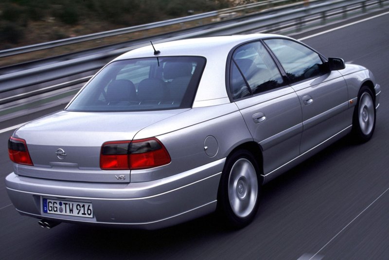 Opel Omega 2