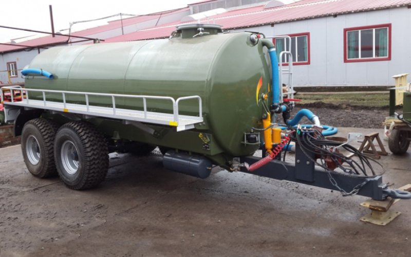 Вакуумный полуприцеп цистерна "ВНЦ-16"