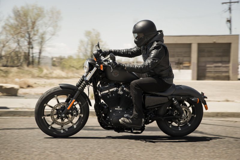 Harley Davidson Iron 883