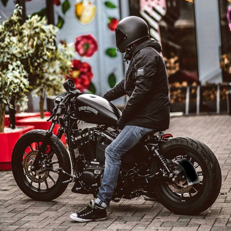 Harley Davidson Sportster 883