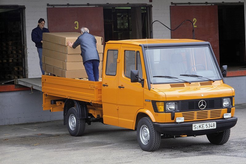 Mercedes Benz t1 бортовой