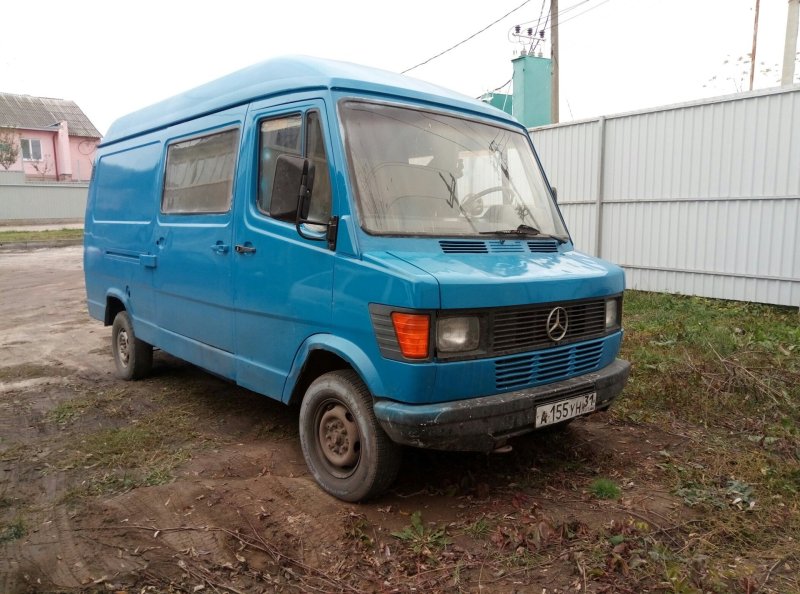 Мерседес т1 207