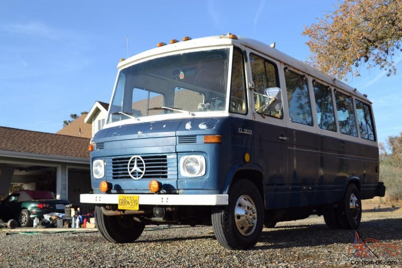 Mercedes-Benz o309