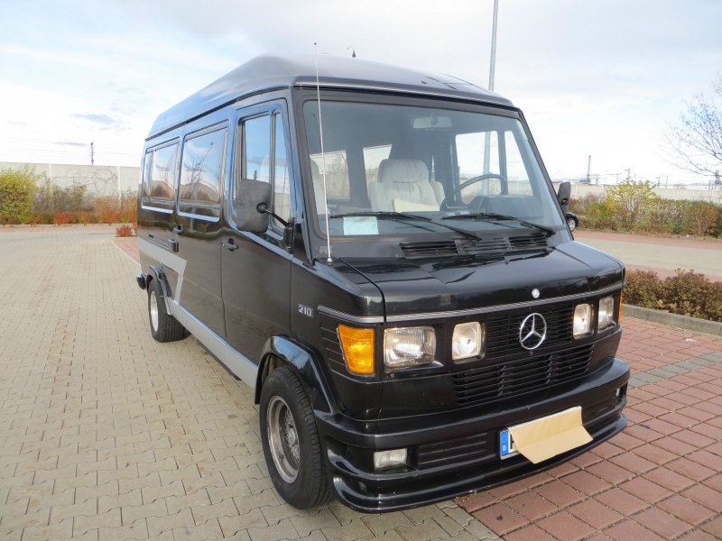 Мерседес т1 208d