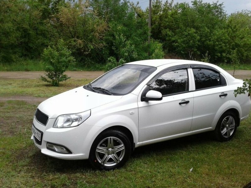 Nexia r3 белая