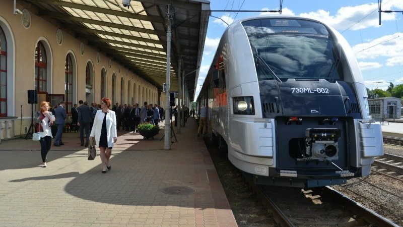 Дизель поезд Литва