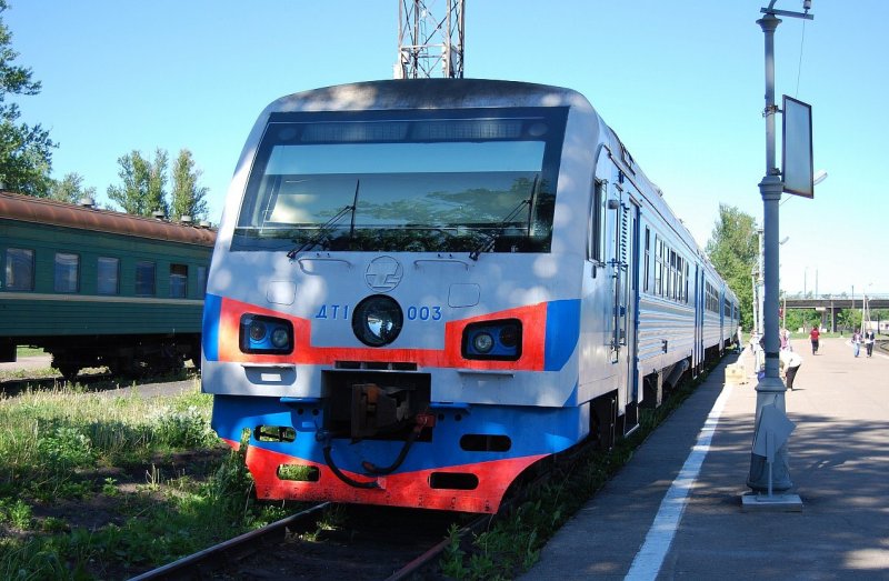 Дизель электропоезд Бухарест Синая