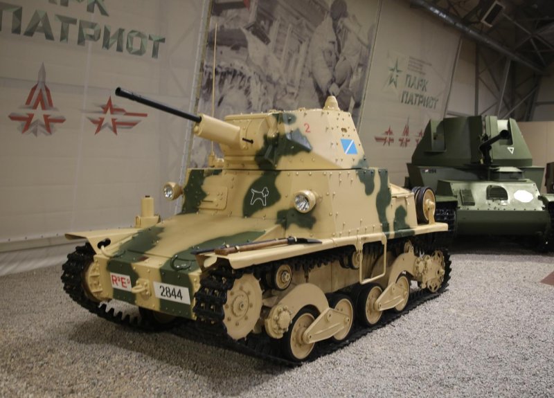 Легкий танк Fiat l6/40