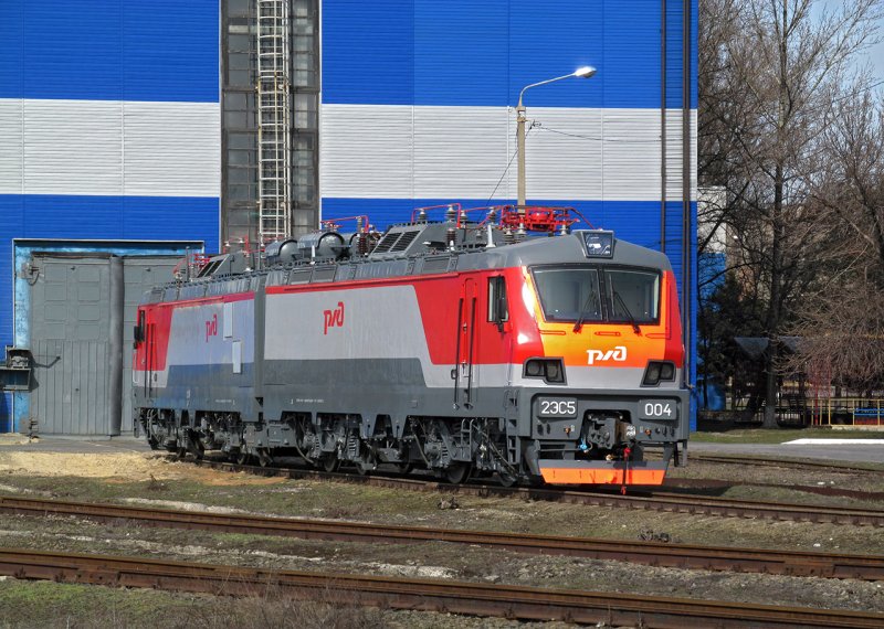 Электровоз 2эс5к