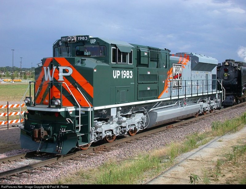 EMD sd70ace