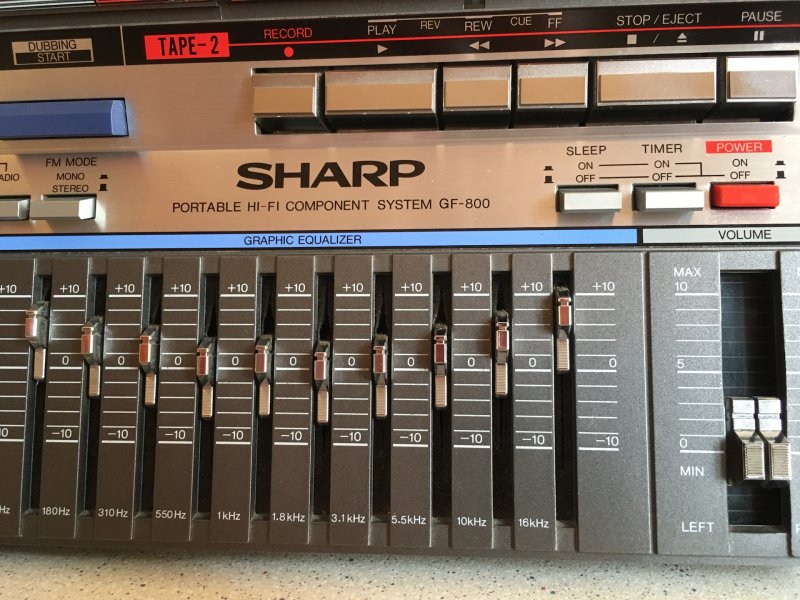 Sharp 800