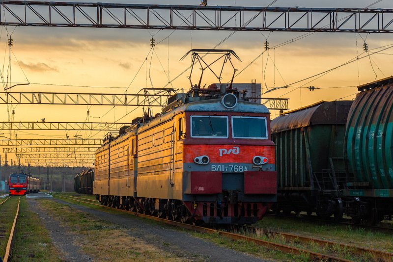 Вл80с станция Бамовская