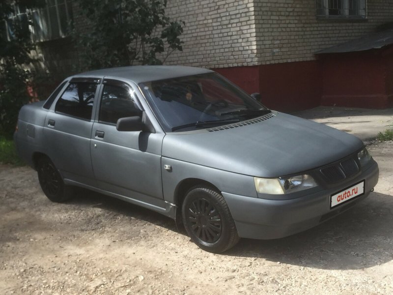Лада 2110 серого цвета