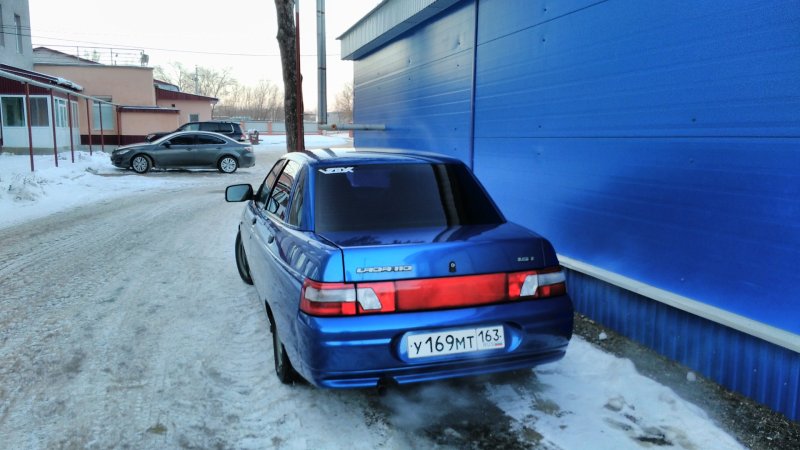 ВАЗ 2110 синяя