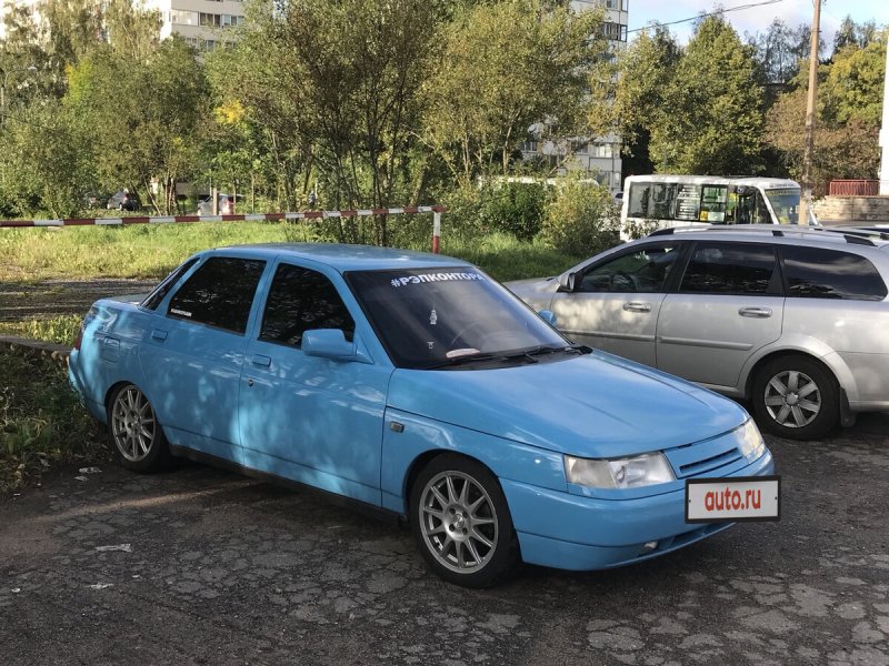 ВАЗ 2110 голубой матовый