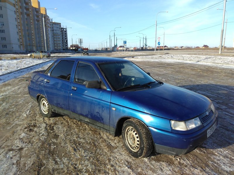 ВАЗ 2110 синяя