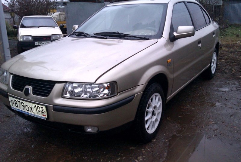 Iran Khodro Samand 1.8